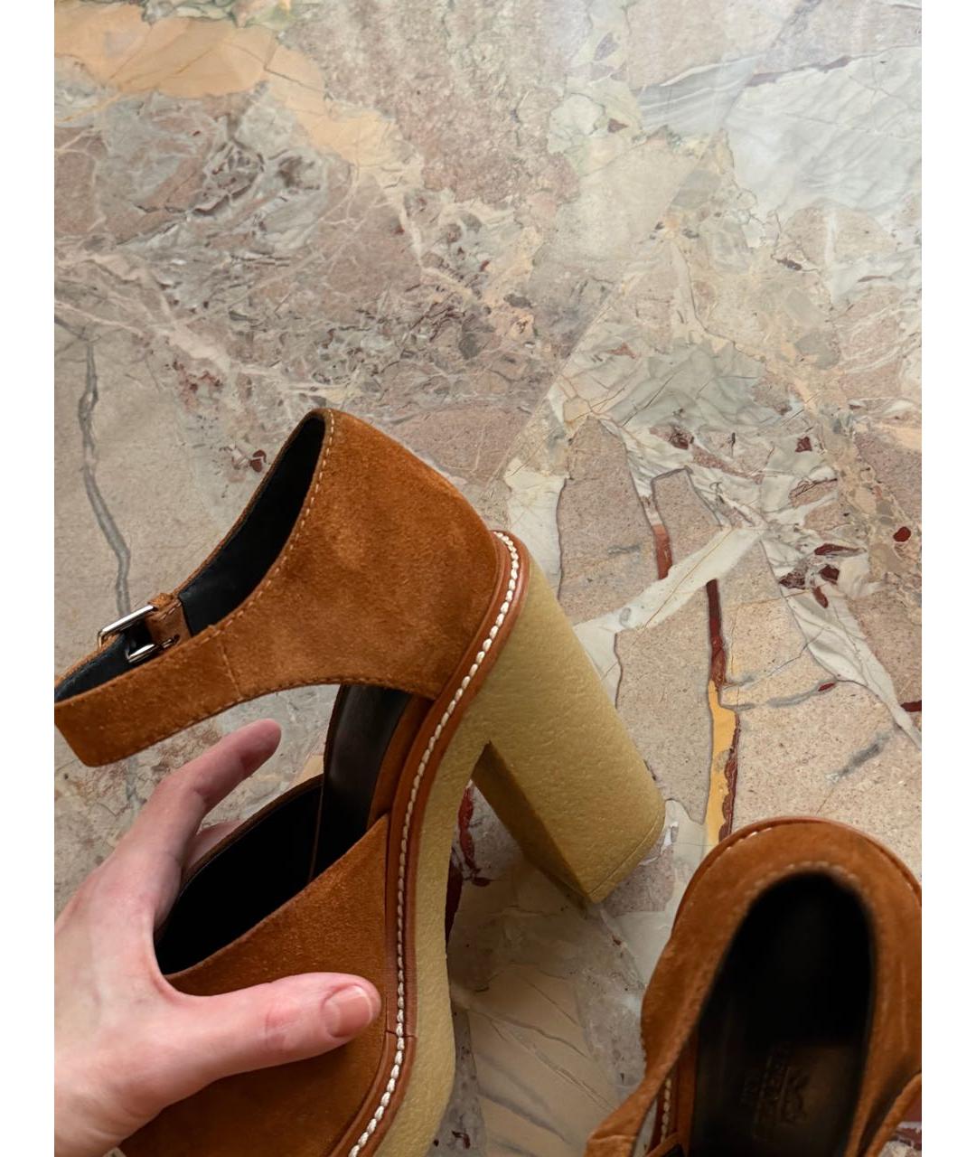 HERMES Коричневые замшевые босоножки, фото 5