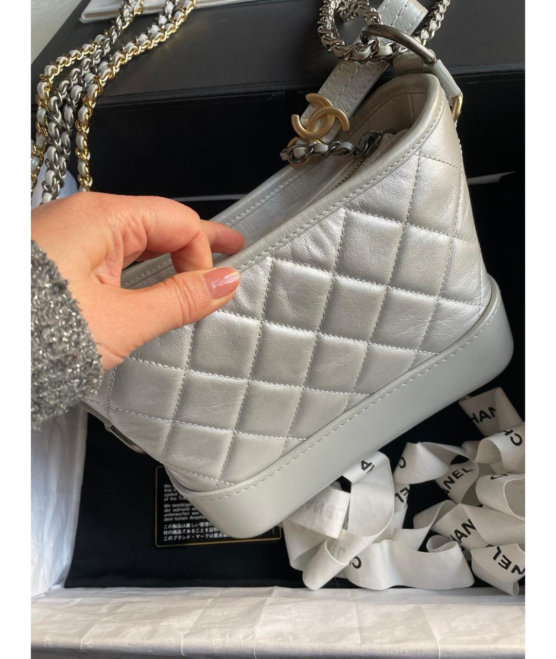 CHANEL Серая кожаная сумка через плечо, фото 3