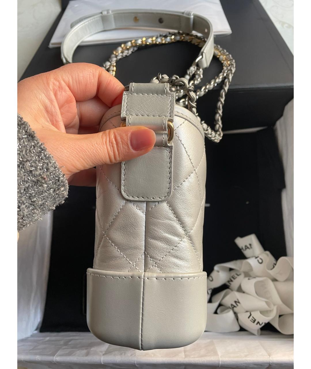 CHANEL Серая кожаная сумка через плечо, фото 5