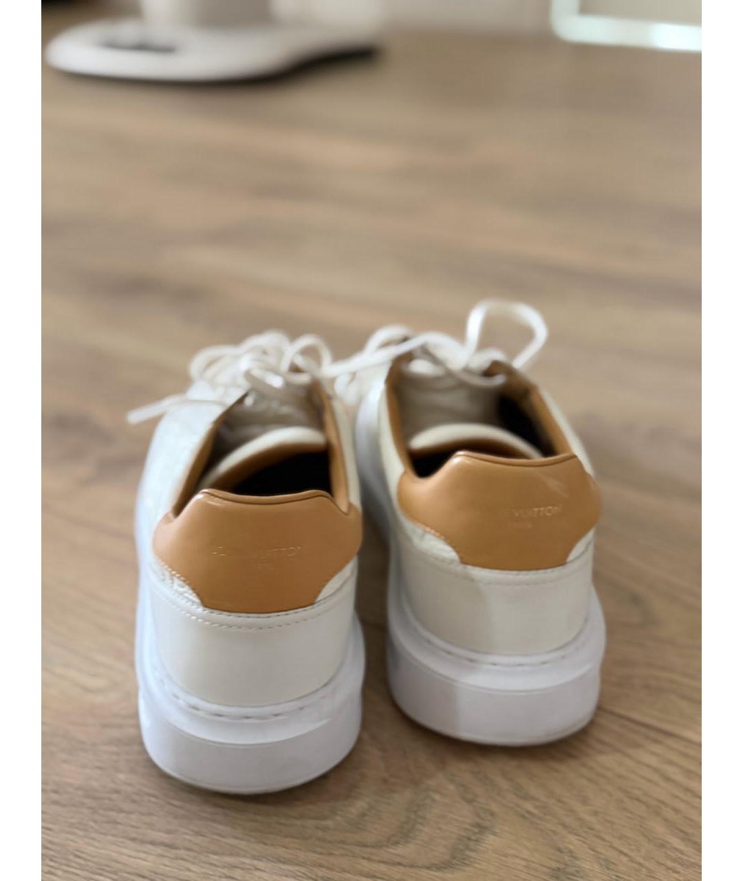 LOUIS VUITTON Белые кожаные низкие кроссовки / кеды, фото 4