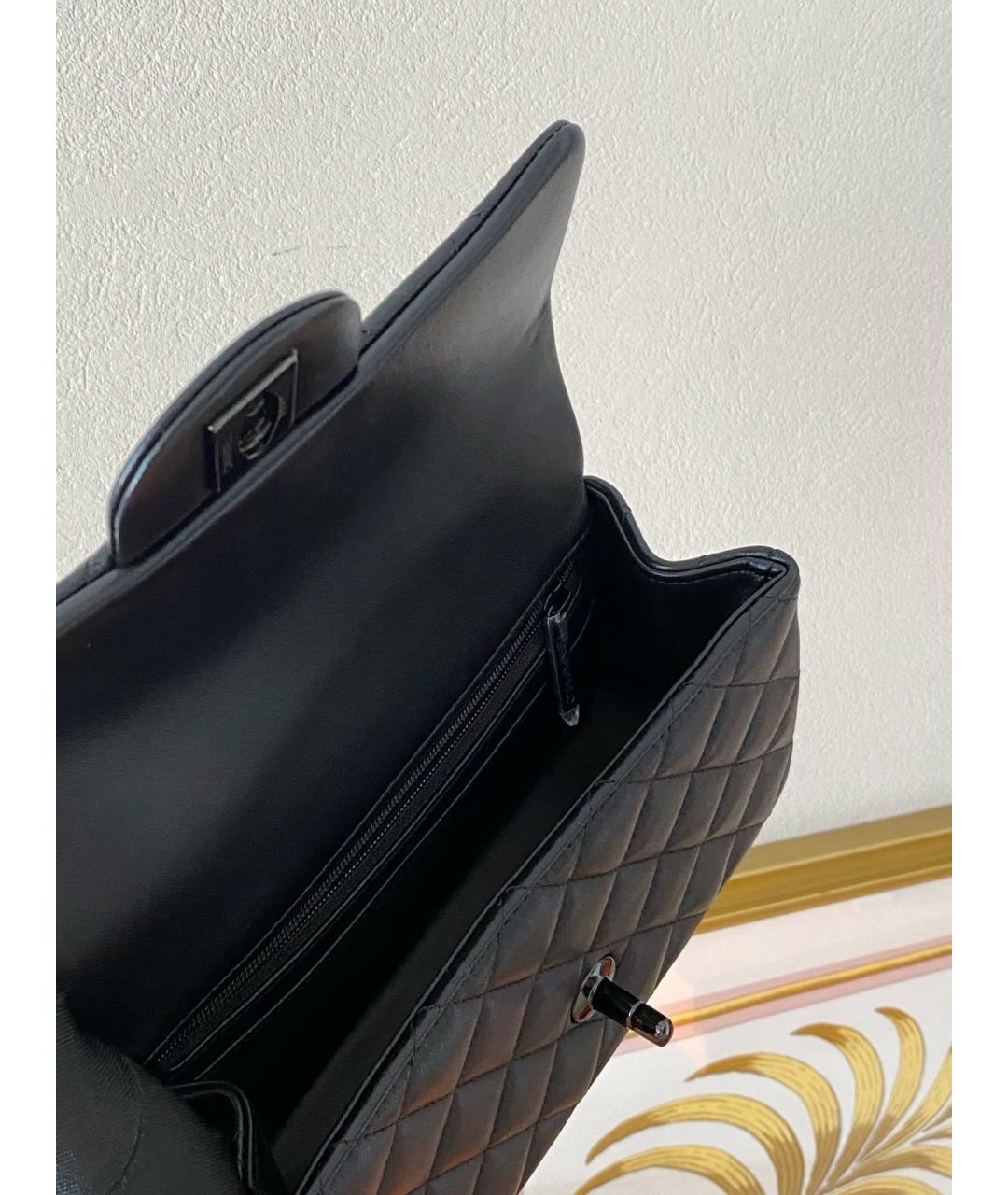 CHANEL Черная кожаная сумка через плечо, фото 3