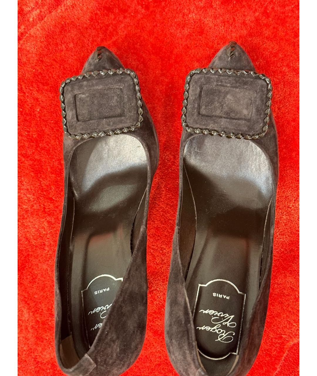 ROGER VIVIER Коричневые замшевые туфли, фото 3