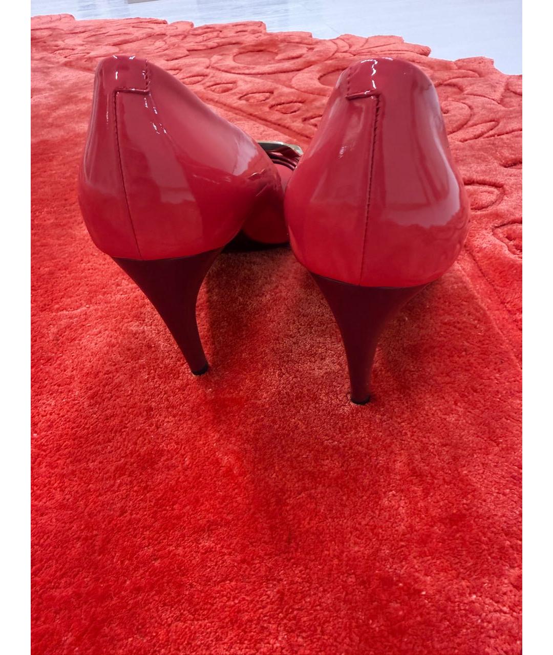 ROGER VIVIER Коралловые туфли из лакированной кожи, фото 4