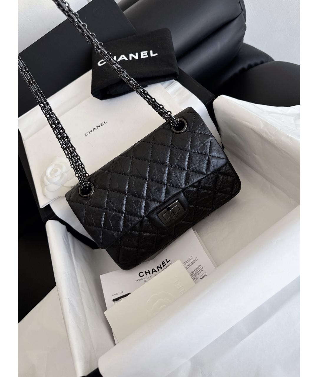 CHANEL Черная кожаная сумка через плечо, фото 2