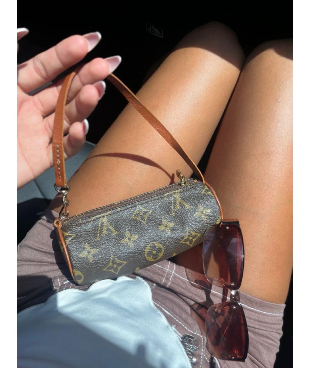 LOUIS VUITTON Коричневая сумка с короткими ручками, фото 3