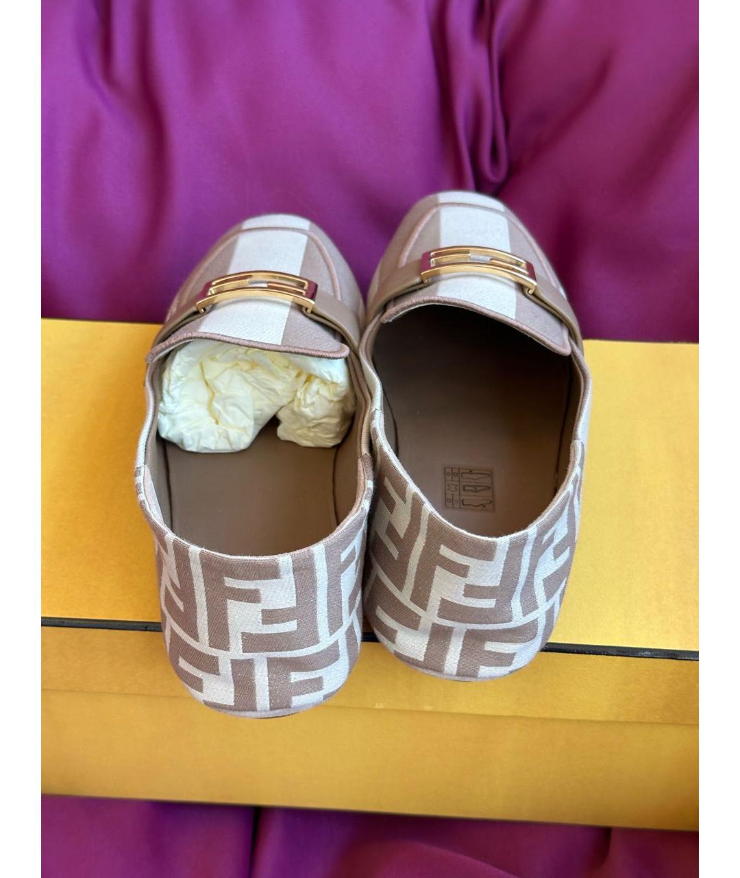 FENDI Бежевые текстильные лоферы, фото 5