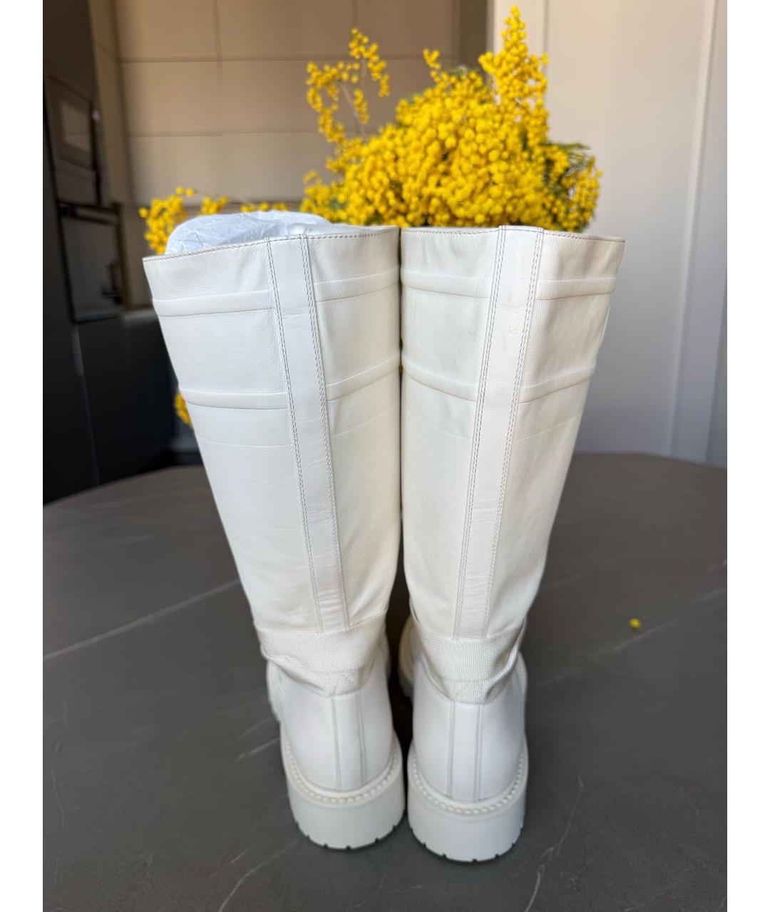 CHRISTIAN DIOR Белые кожаные сапоги, фото 5