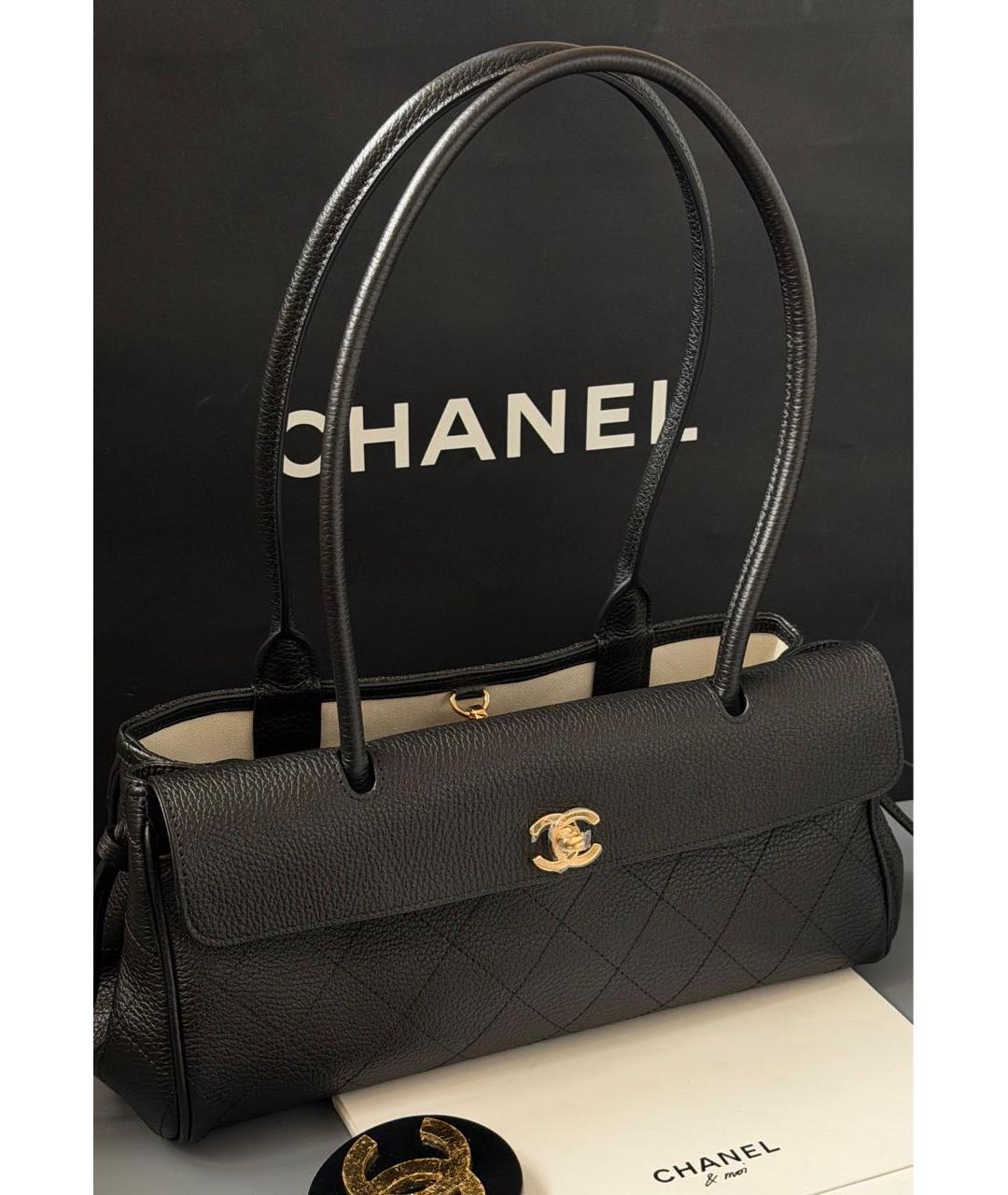 CHANEL Черная кожаная сумка через плечо, фото 3