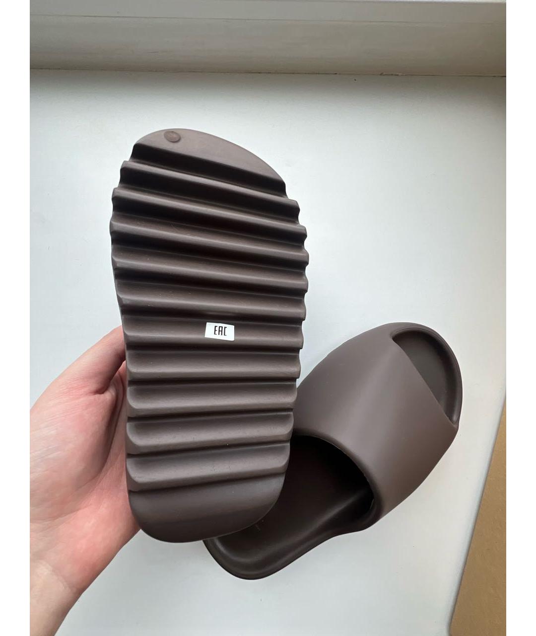 ADIDAS YEEZY Коричневые резиновые шлепанцы, фото 5