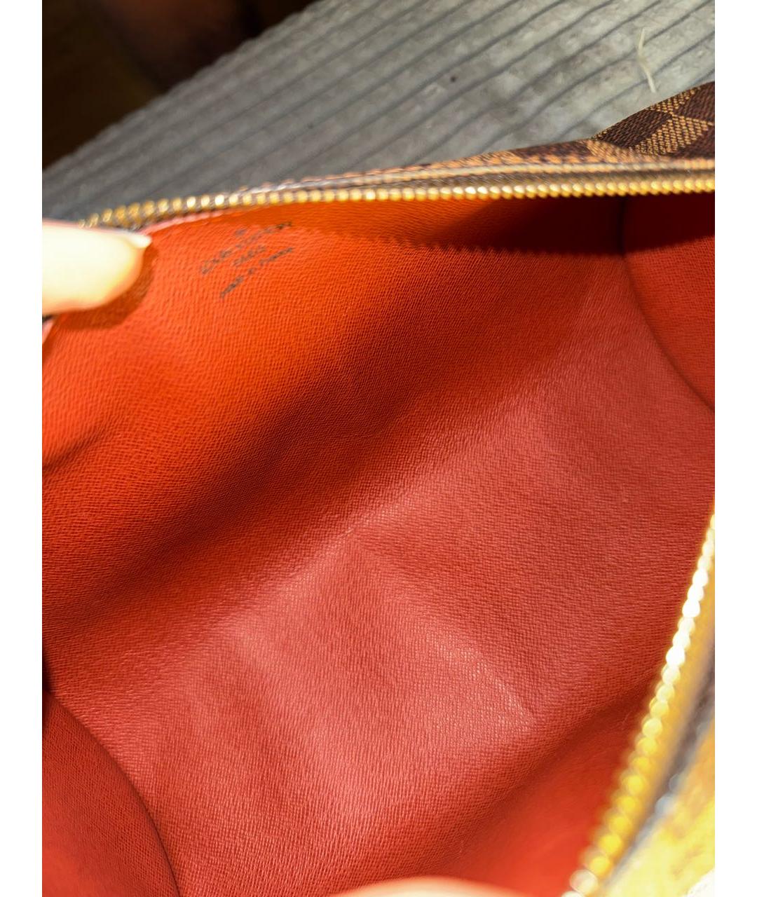 LOUIS VUITTON Коричневая сумка с короткими ручками, фото 6