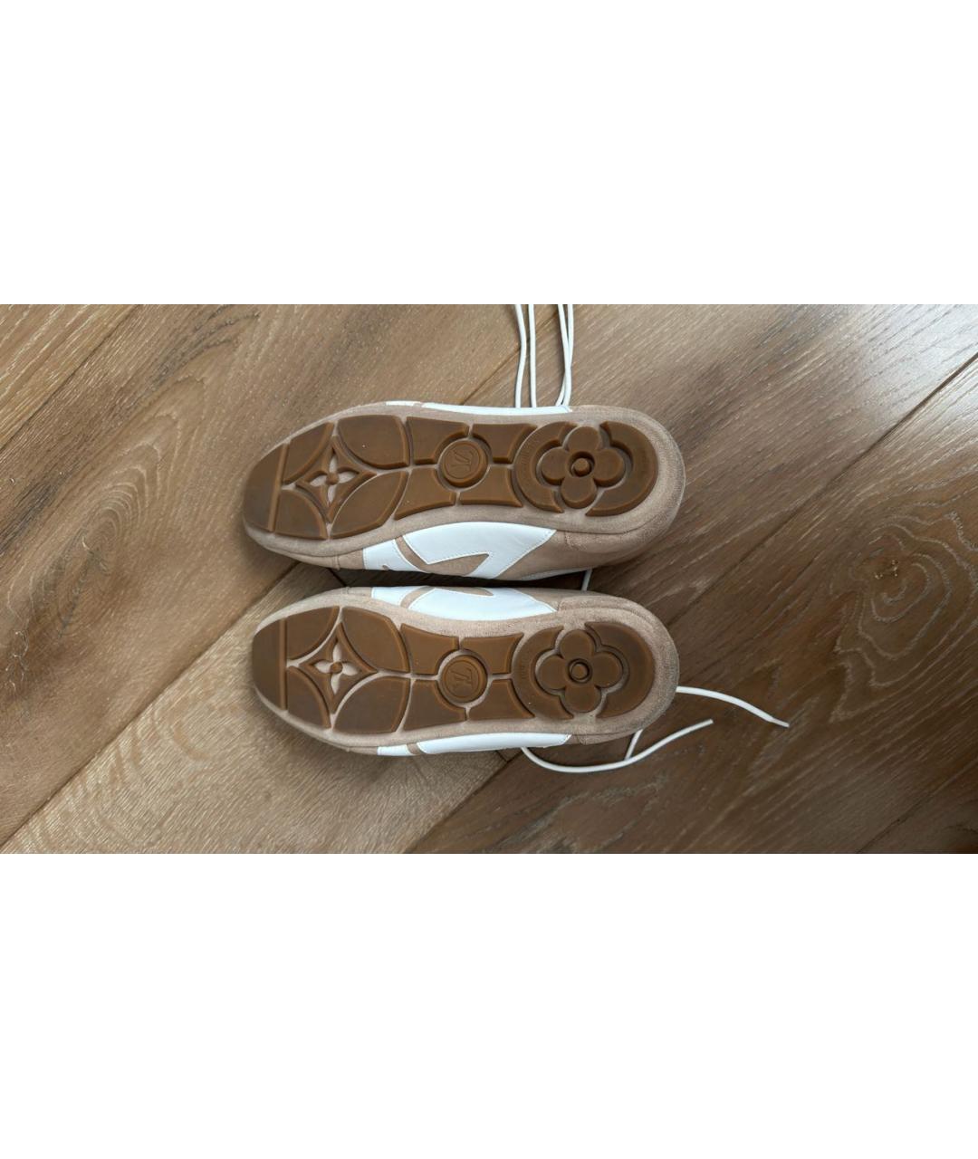 LOUIS VUITTON Бежевые замшевые кроссовки, фото 5