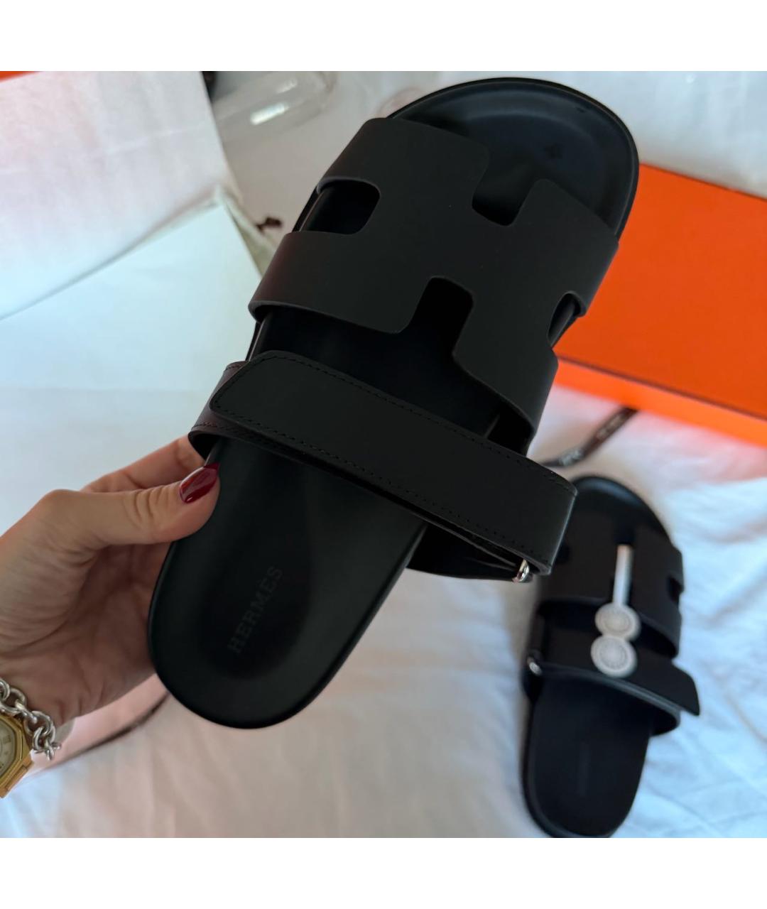 HERMES Черные кожаные сандалии, фото 3