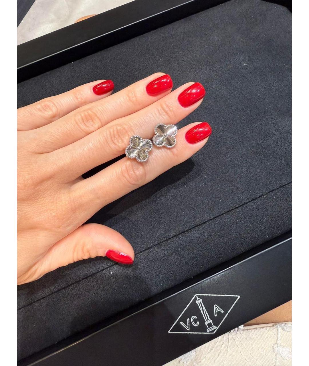 VAN CLEEF & ARPELS Серебряные серьги из белого золота, фото 3