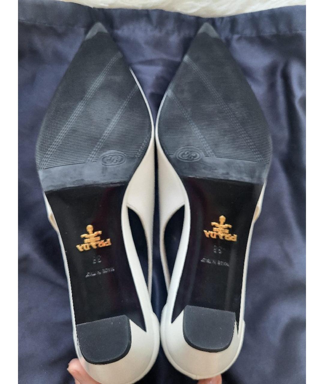 PRADA Белые кожаные туфли, фото 6