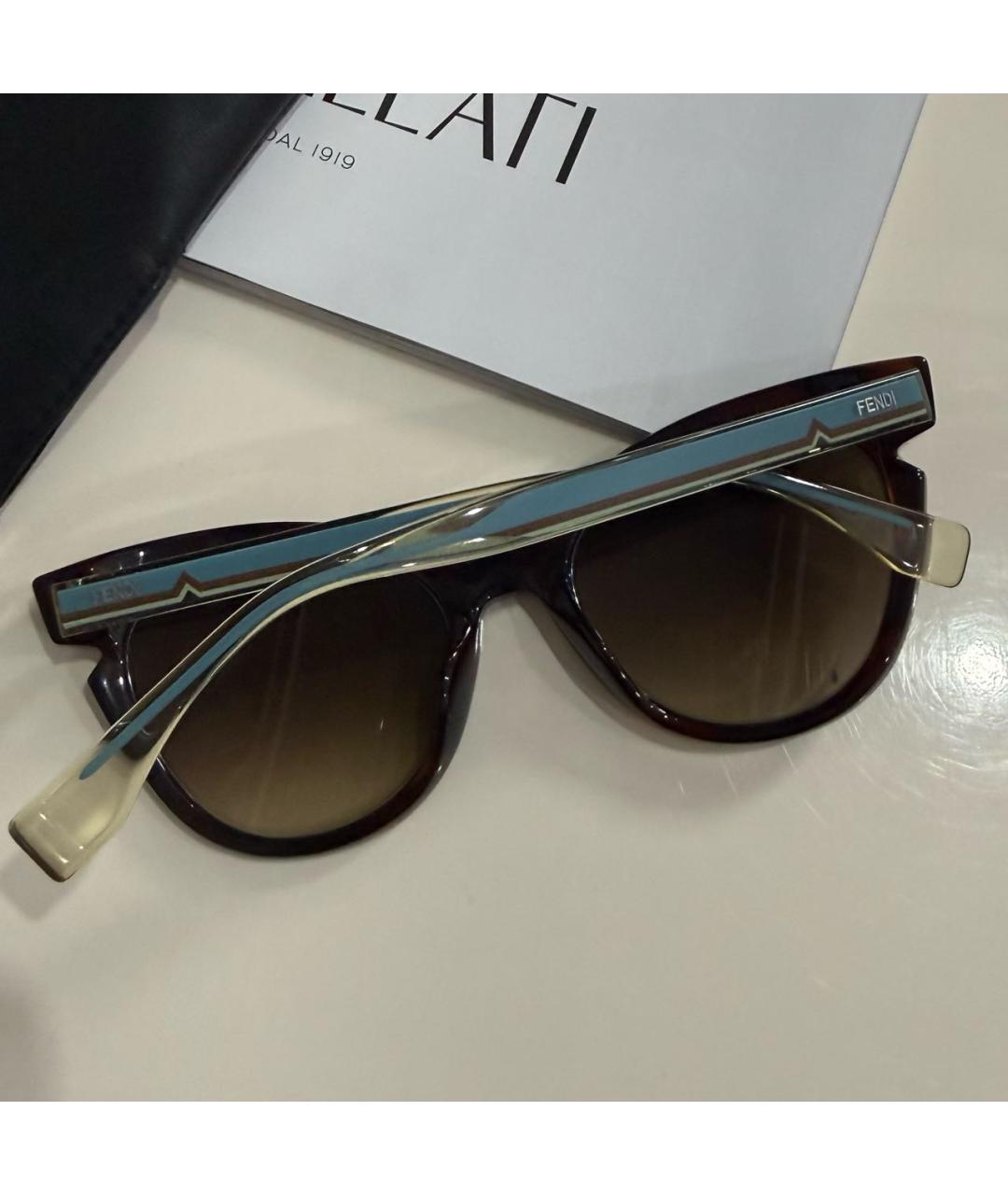 FENDI Коричневые пластиковые солнцезащитные очки, фото 4