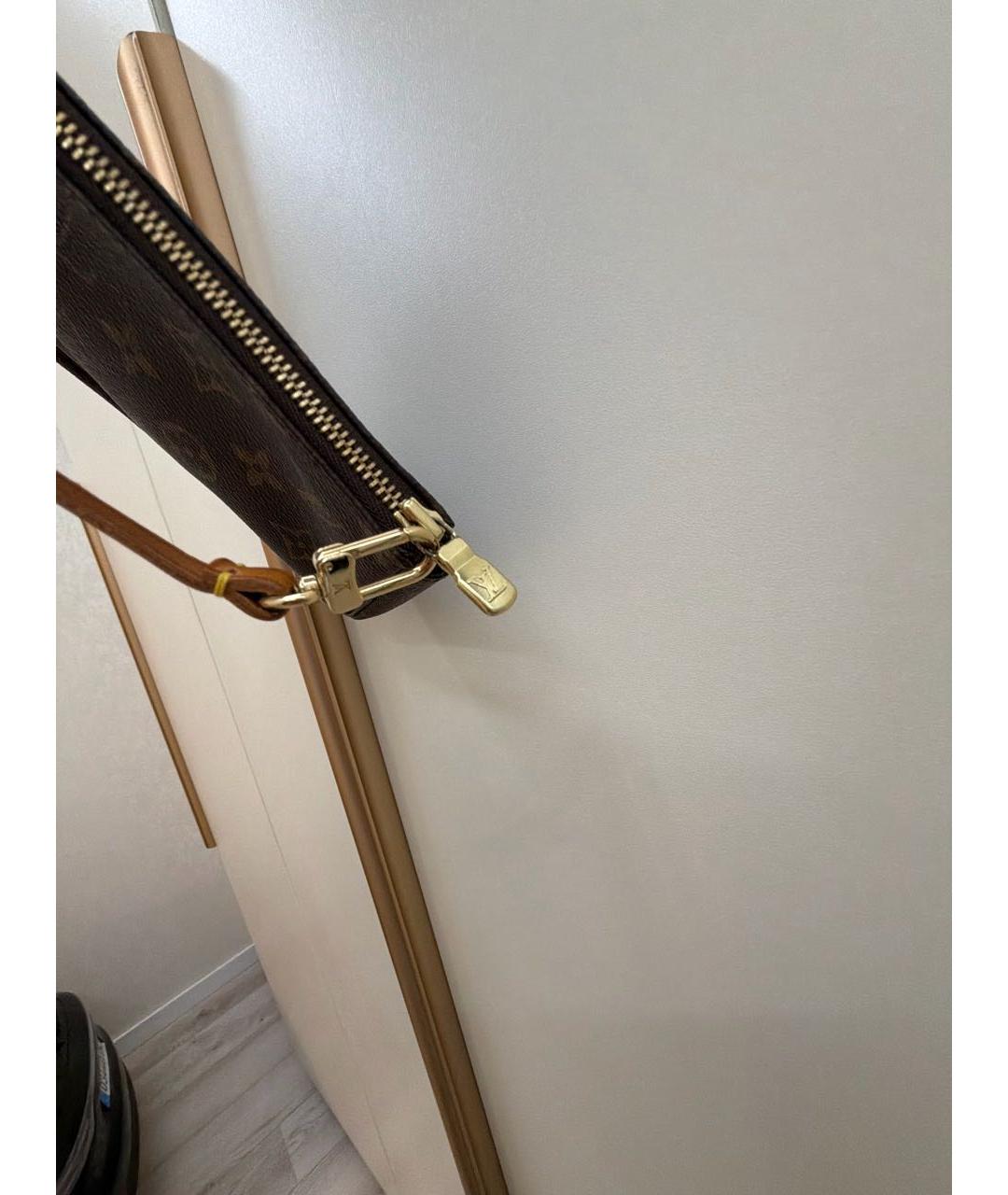 LOUIS VUITTON Коричневая сумка с короткими ручками, фото 7