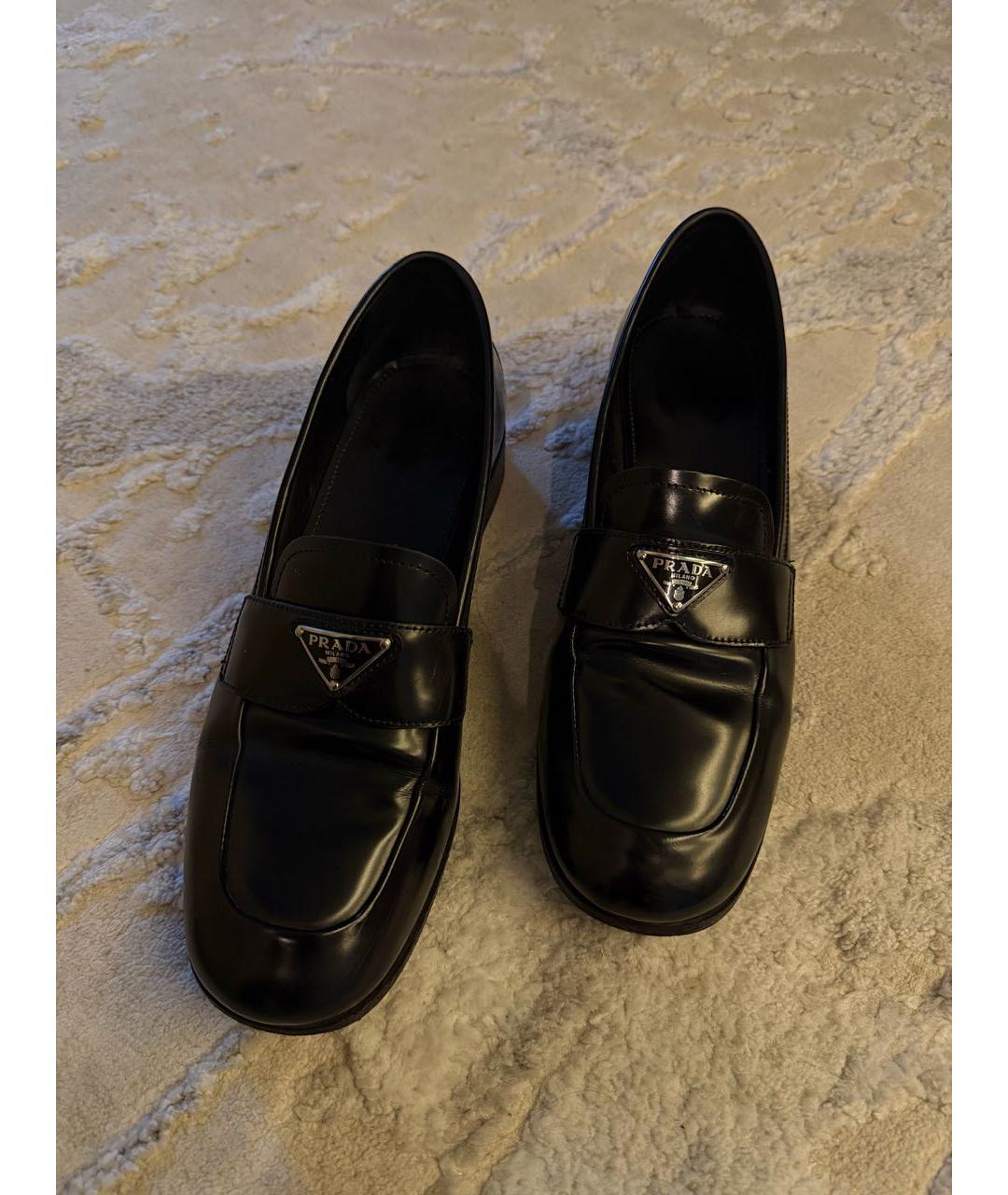 PRADA Черные кожаные лоферы, фото 3