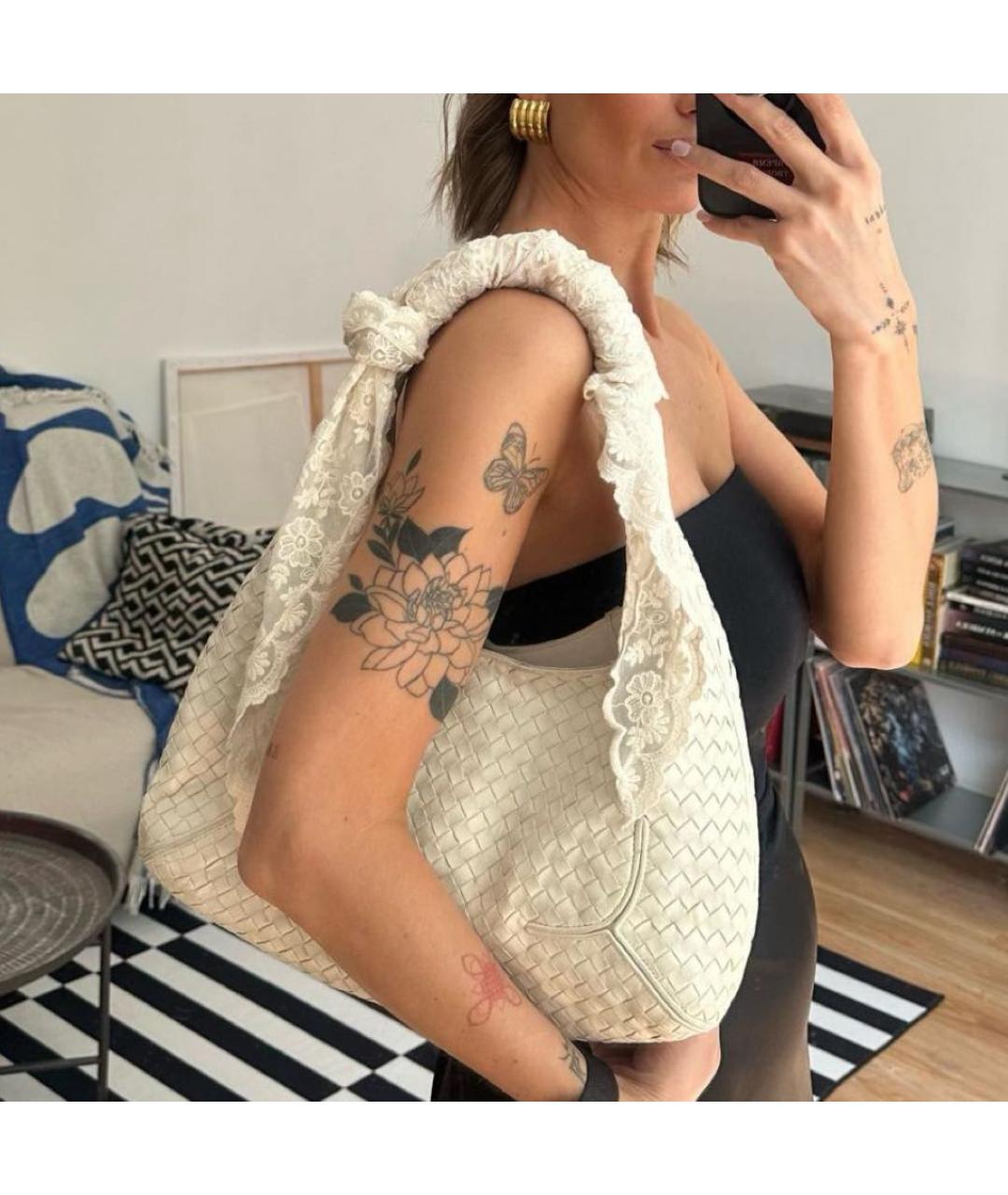 BOTTEGA VENETA Белая кожаная сумка тоут, фото 2