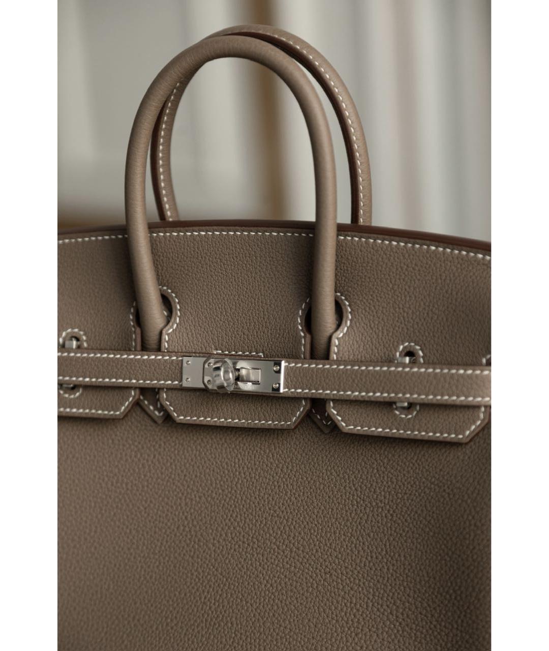 HERMES Бежевая кожаная сумка с короткими ручками, фото 6