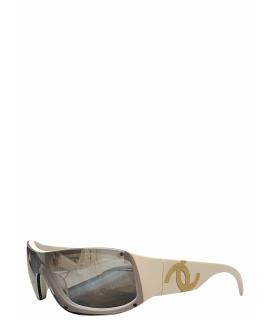 CHANEL Солнцезащитные очки