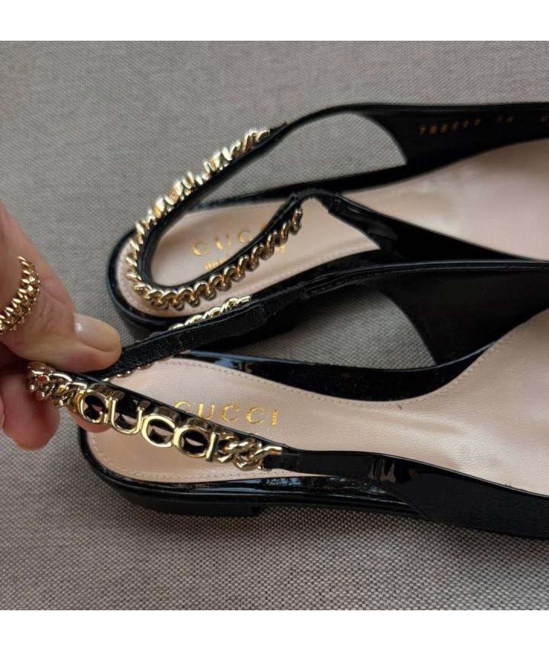 GUCCI Черные лодочки на низком каблуке из лакированной кожи, фото 5