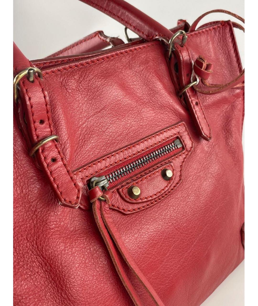 BALENCIAGA Красная кожаная сумка через плечо, фото 4