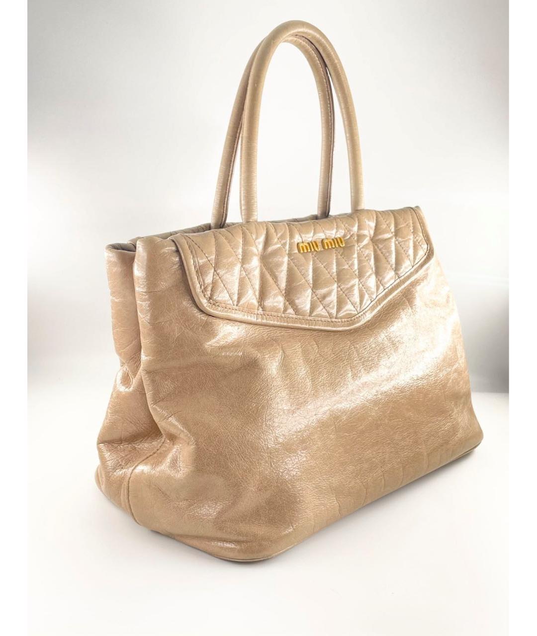 MIU MIU Бежевая кожаная сумка через плечо, фото 3