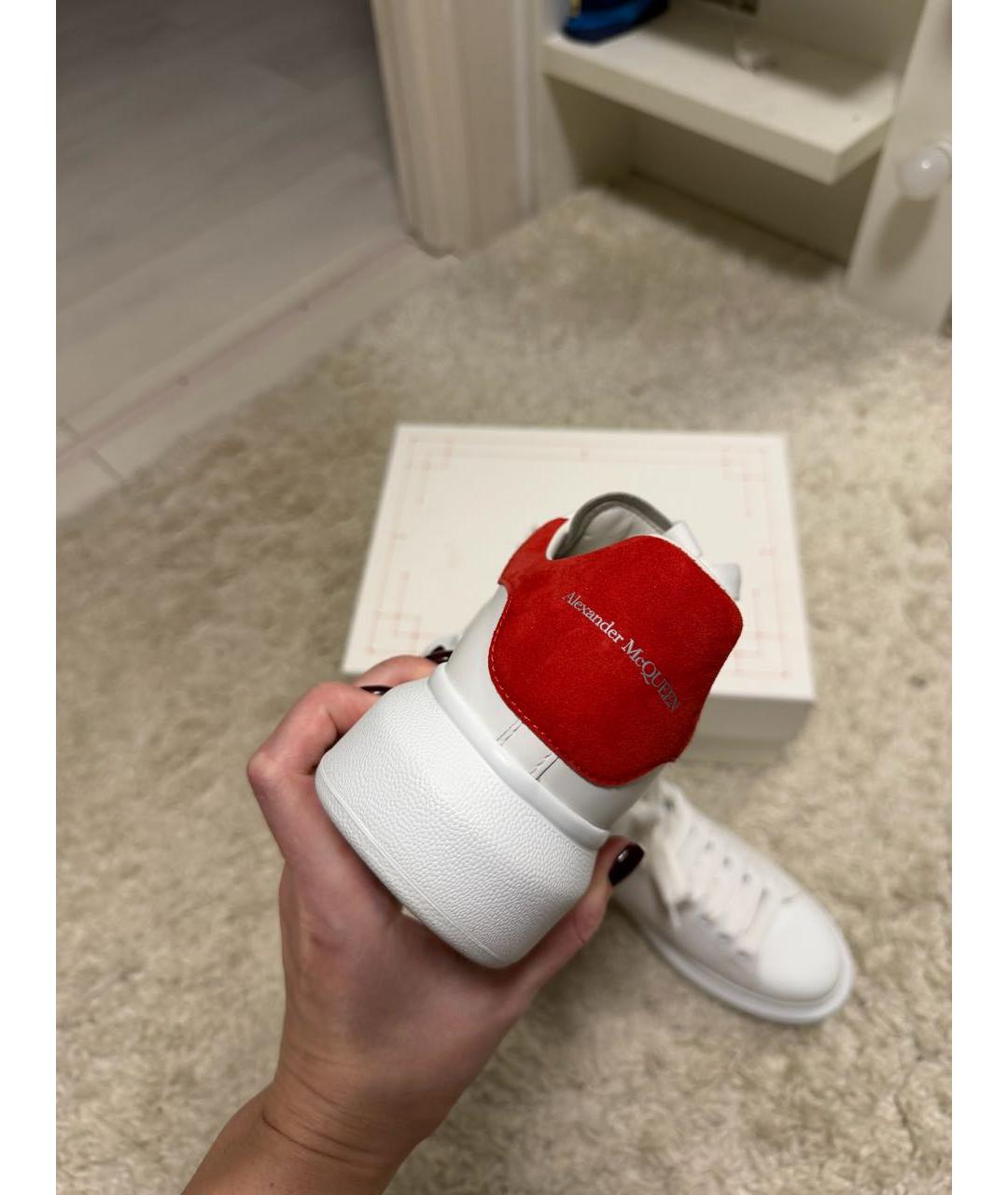 MCQ ALEXANDER MCQUEEN Белые кожаные кеды, фото 4