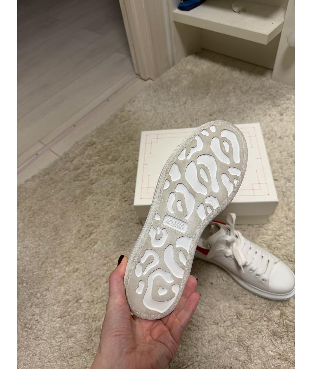 MCQ ALEXANDER MCQUEEN Белые кожаные кеды, фото 5