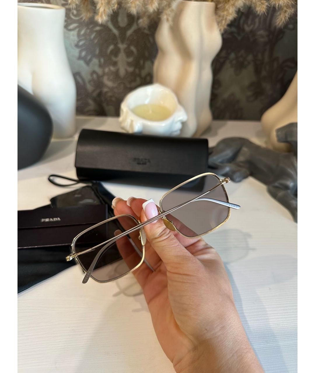 PRADA Коричневые металлические солнцезащитные очки, фото 3