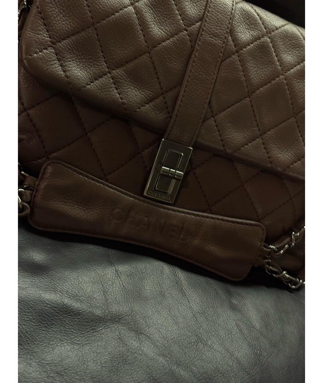 CHANEL Коричневая кожаная сумка через плечо, фото 3