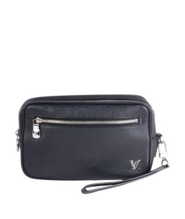 LOUIS VUITTON Барсетка