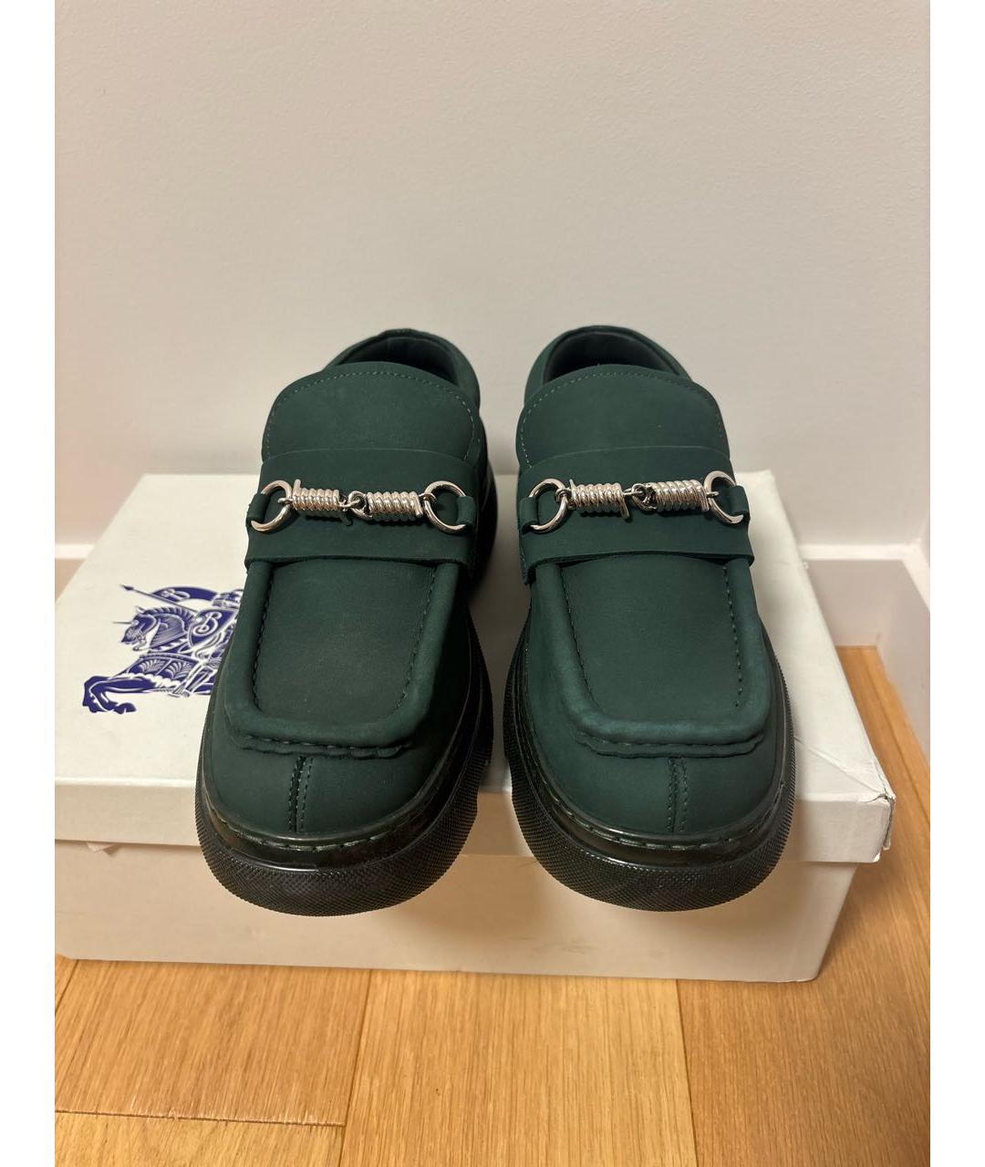BURBERRY Зеленые нубуковые лоферы, фото 2