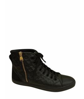 LOUIS VUITTON Кеды