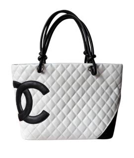 CHANEL Сумка через плечо