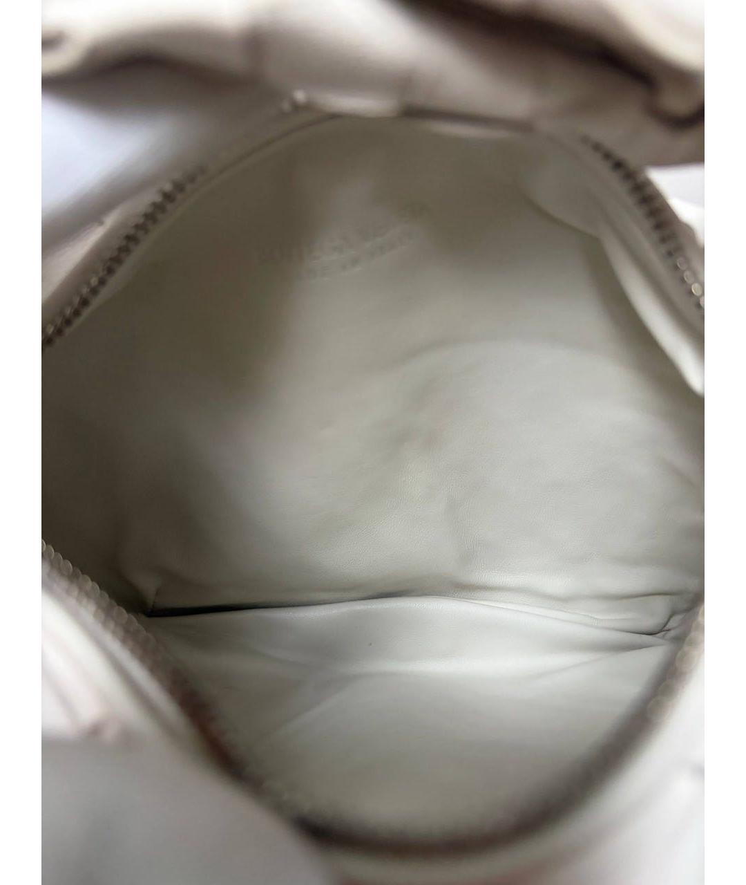 BOTTEGA VENETA Белая кожаная сумка с короткими ручками, фото 8