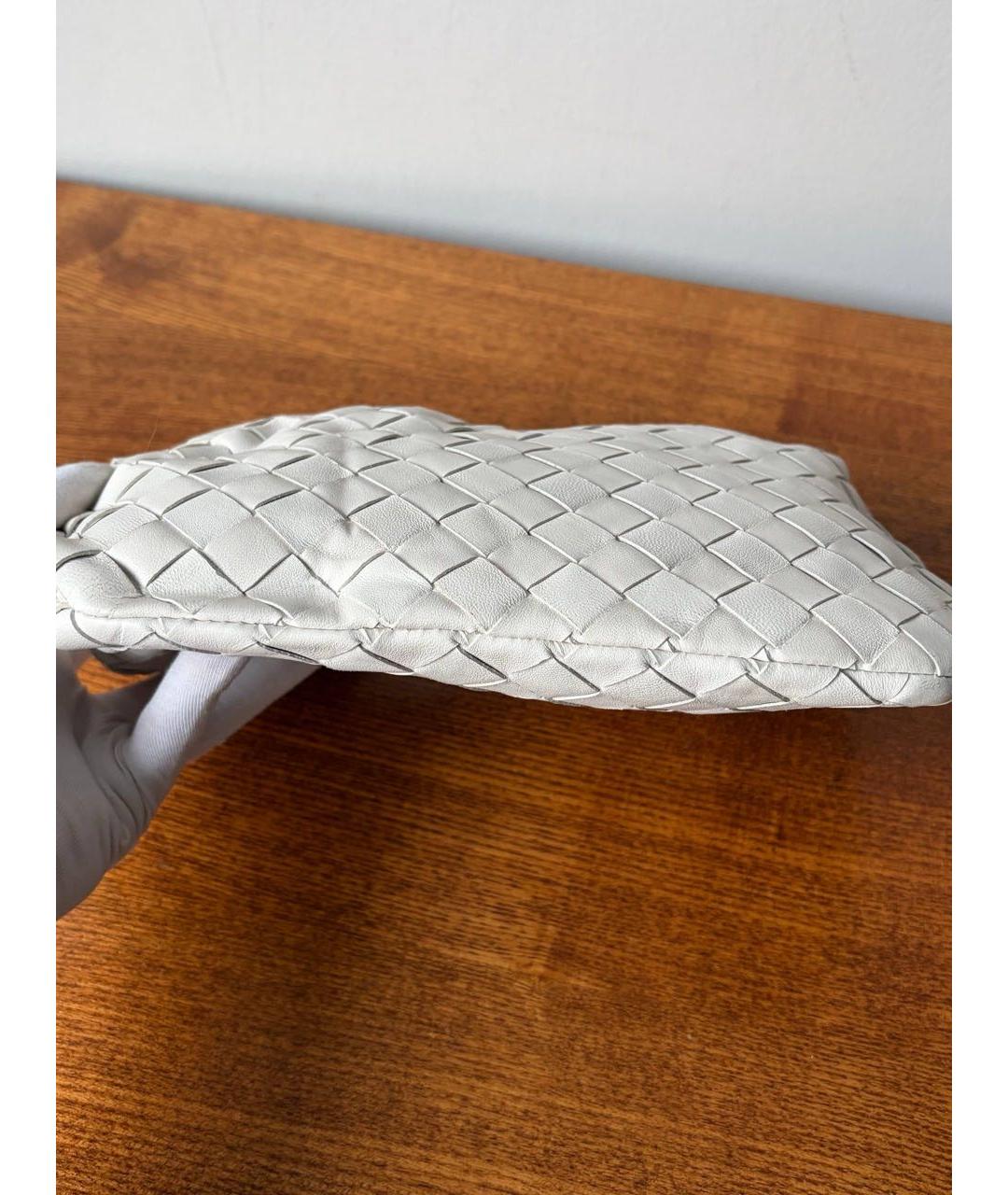 BOTTEGA VENETA Белая кожаная сумка с короткими ручками, фото 5