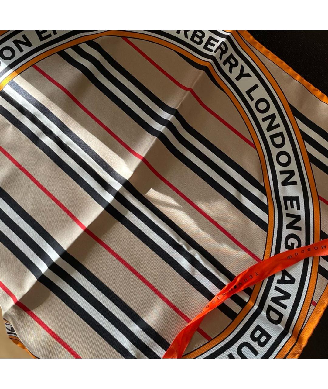 BURBERRY Бежевый шелковый платок, фото 2