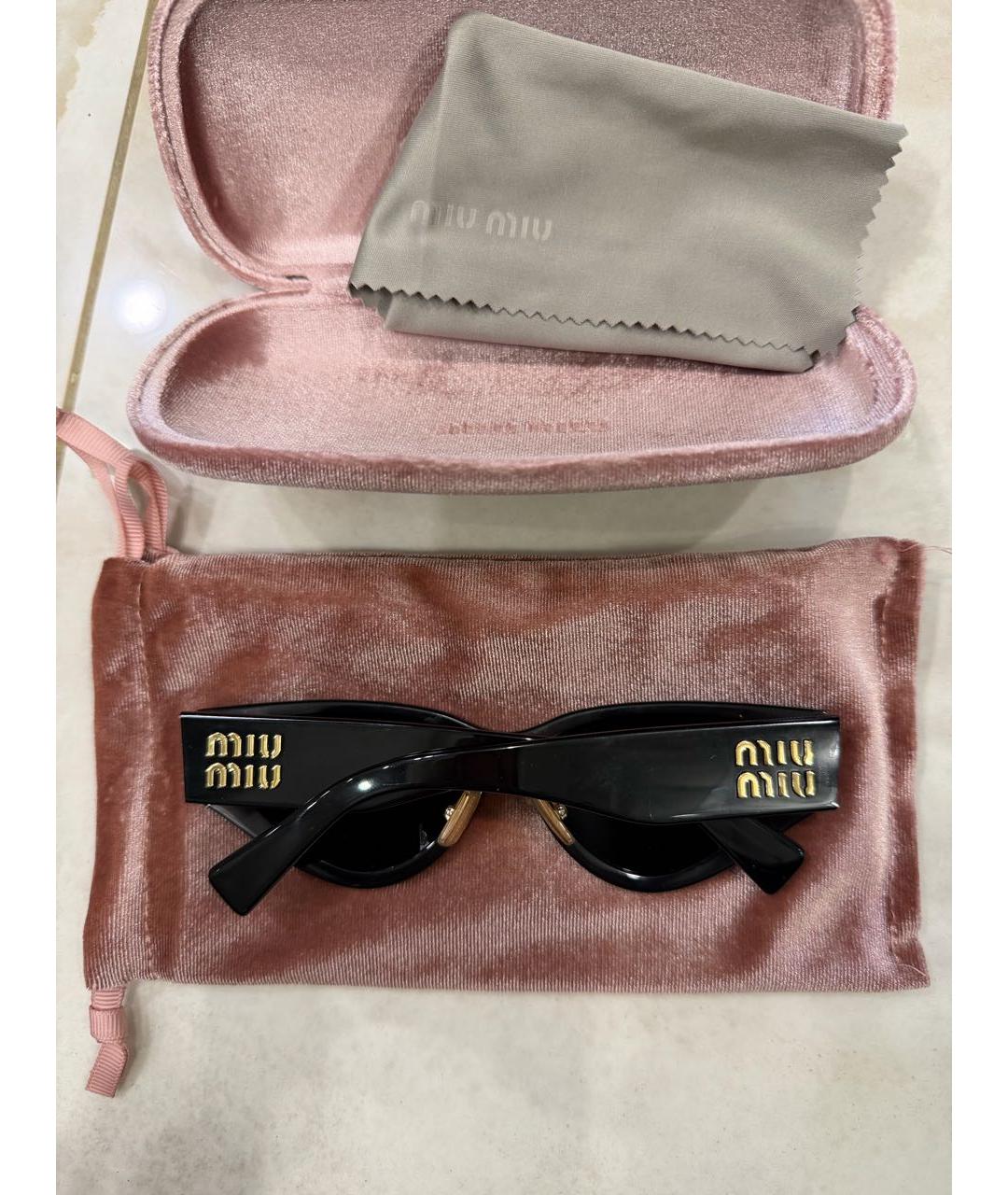 MIU MIU Черные пластиковые солнцезащитные очки, фото 4