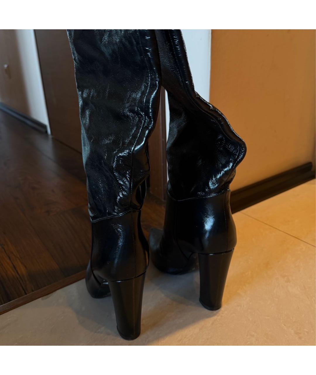 PHILOSOPHY DI LORENZO SERAFINI Черные ботфорты из лакированной кожи, фото 4