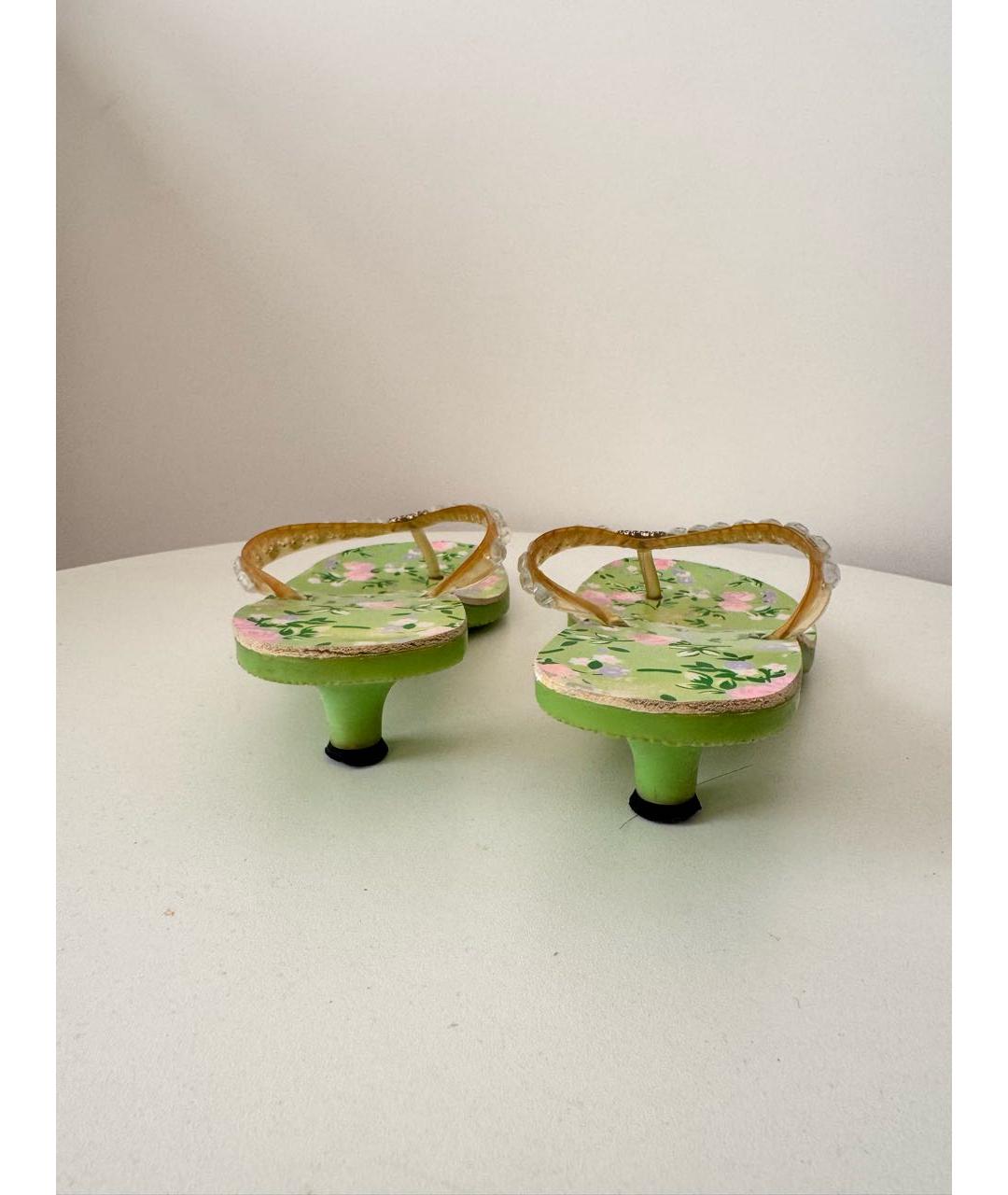 BLUMARINE Салатовые резиновые шлепанцы, фото 4