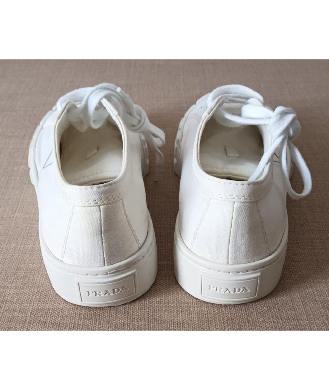 PRADA Белые текстильные кеды, фото 4