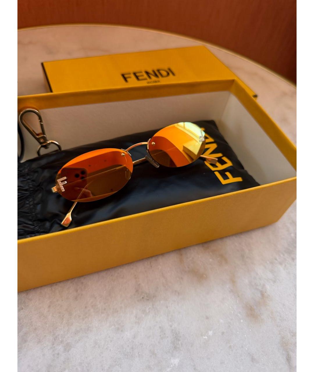 FENDI Золотые металлические солнцезащитные очки, фото 6