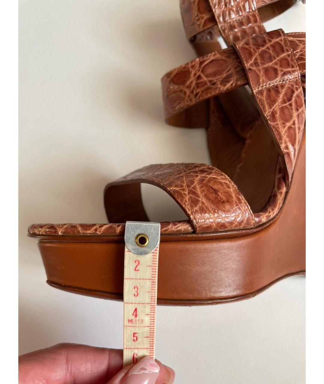 BOTTEGA VENETA Коричневые кожаные босоножки, фото 8