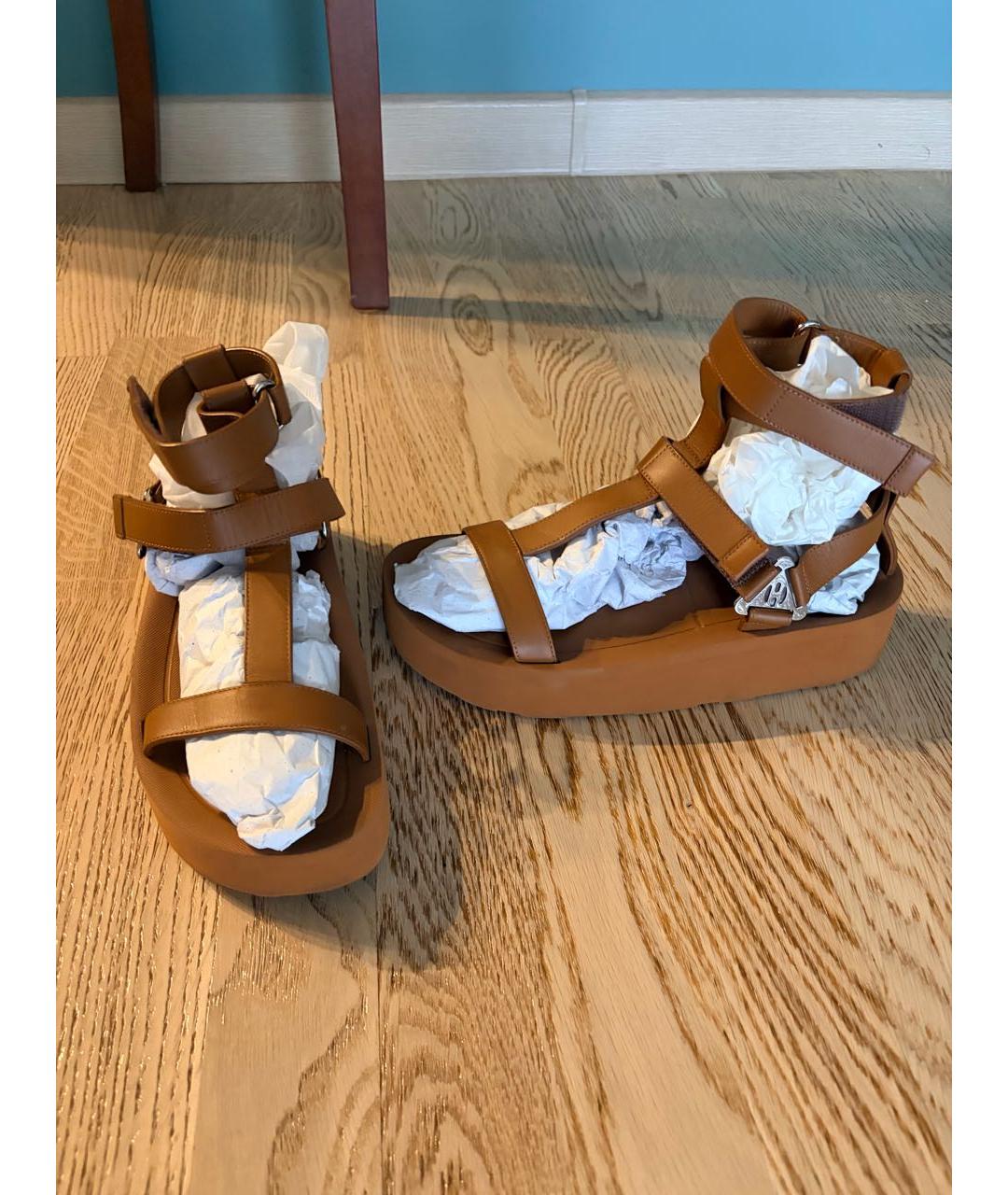 HERMES Коричневые кожаные сандалии, фото 9