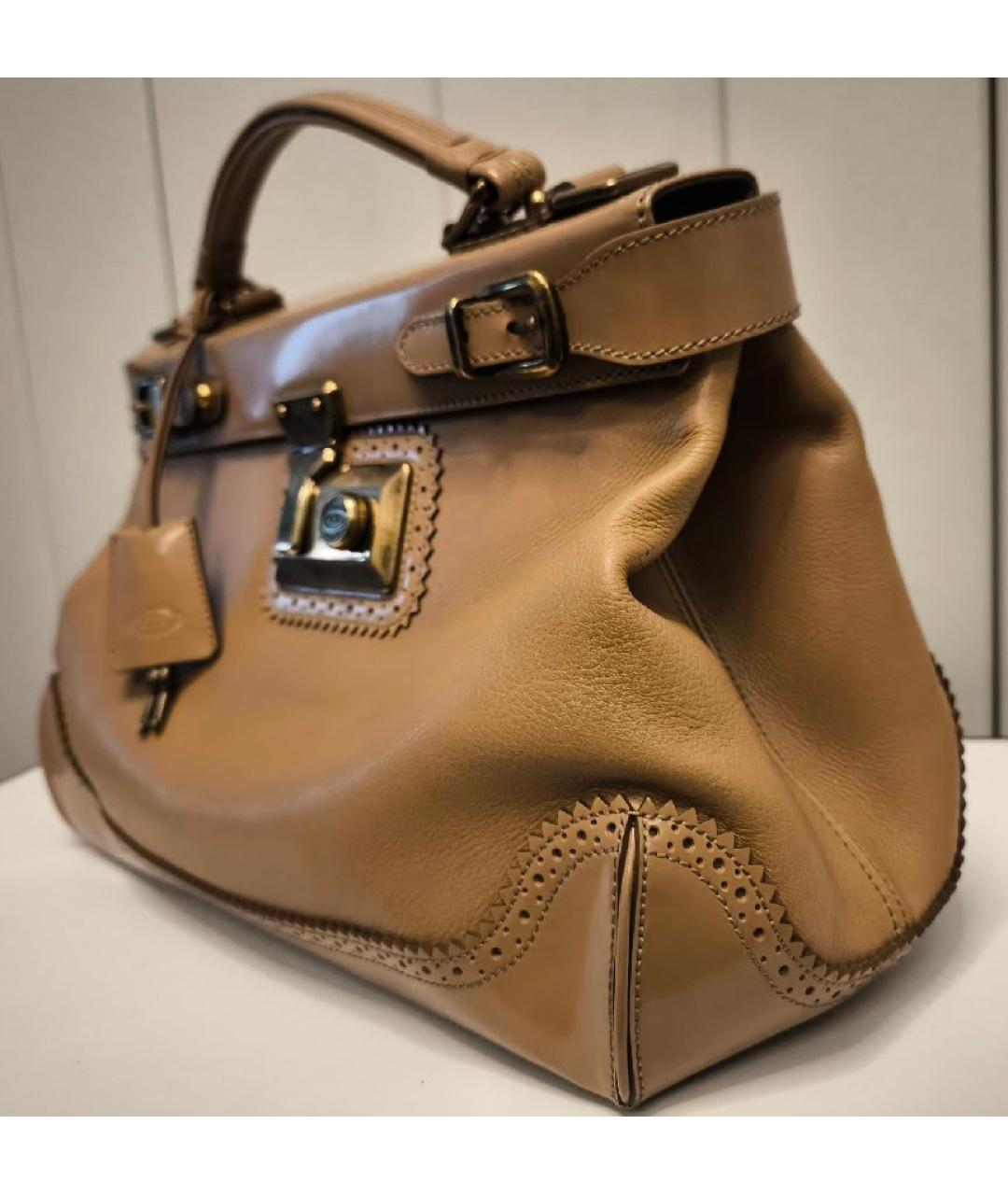 TOD'S Бежевая кожаная сумка с короткими ручками, фото 2