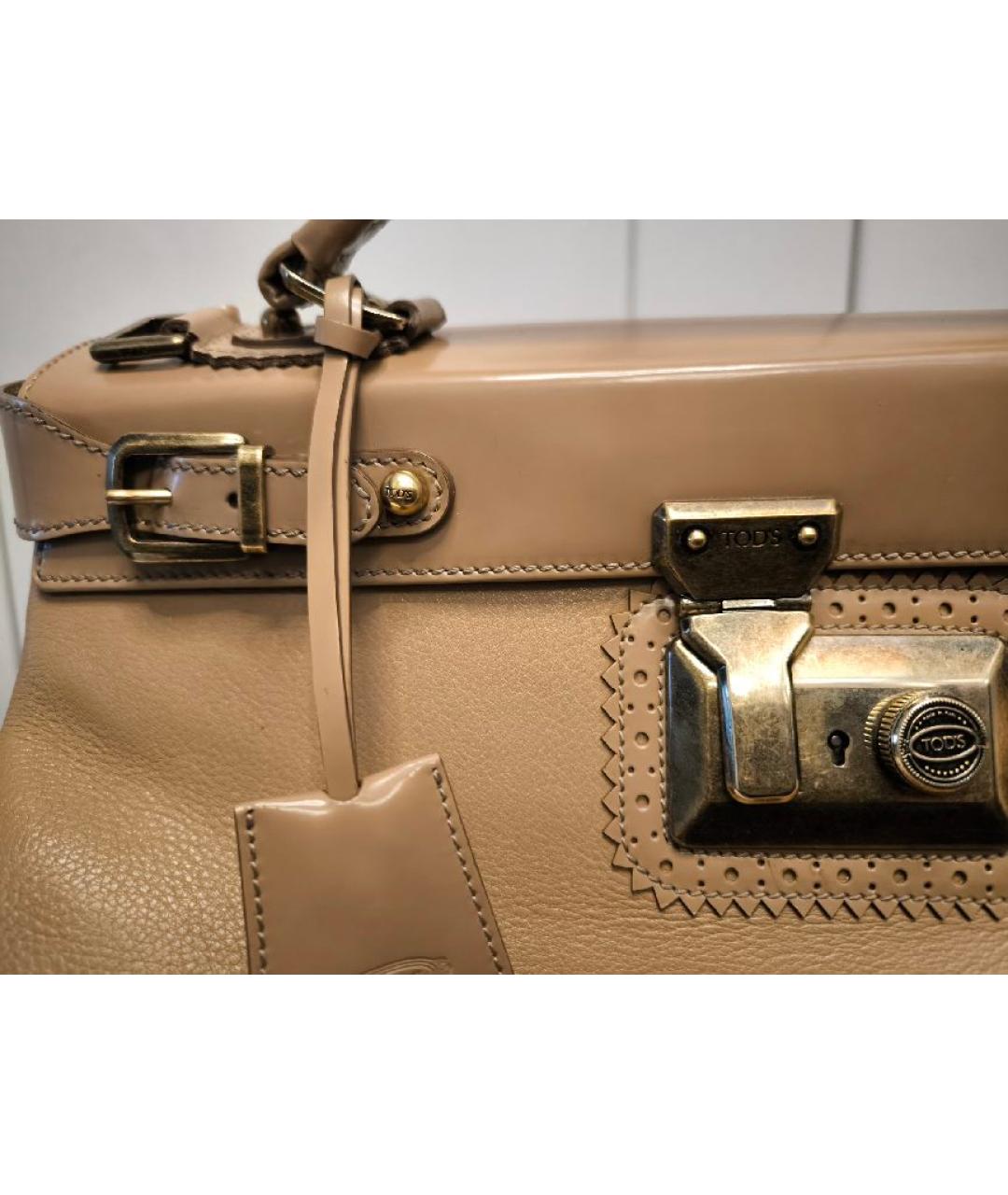 TOD'S Бежевая кожаная сумка с короткими ручками, фото 8