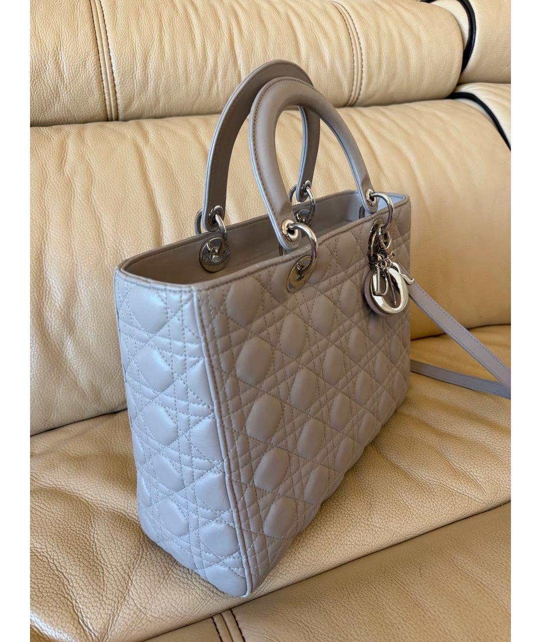 CHRISTIAN DIOR Бежевая кожаная сумка с короткими ручками, фото 2