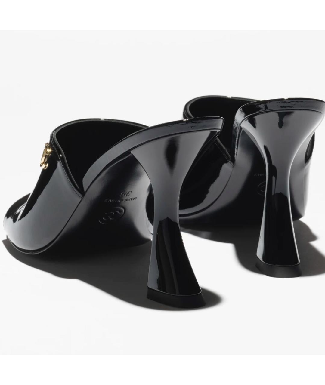 CHANEL Черные мюли из лакированной кожи, фото 5