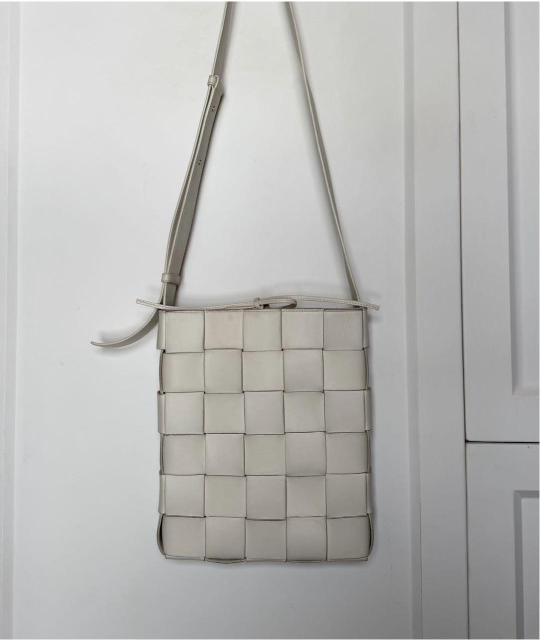 BOTTEGA VENETA Белая кожаная сумка через плечо, фото 8
